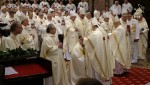 43  Vkládání rukou ostatních biskupů