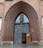 001  Portál kostela sv. Petra