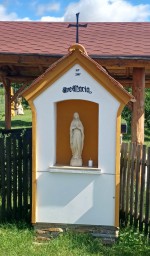 02  Cestou v obci