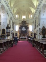 24  Interiér katedrály