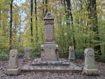 06  Pomník obětem války 1866