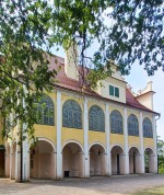 18  Zámecký letohrádek