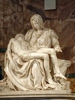 19  Pieta