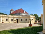 21  Kostel Vzkříšení Páně u zámku