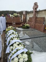 30  U hrobky řeholníků