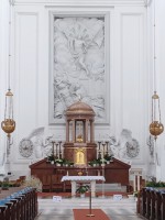 34  Hlavní oltář - Vzkříšení