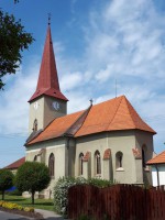 36  Kostel sv. Bartoloměje v Kuněticích