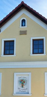 46  Detail
