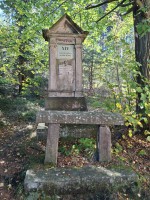 68  XIV. zastavení - u kaple