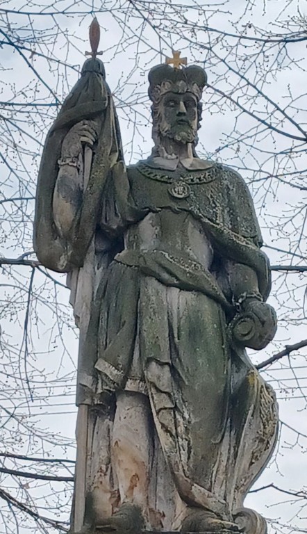 018  Detail