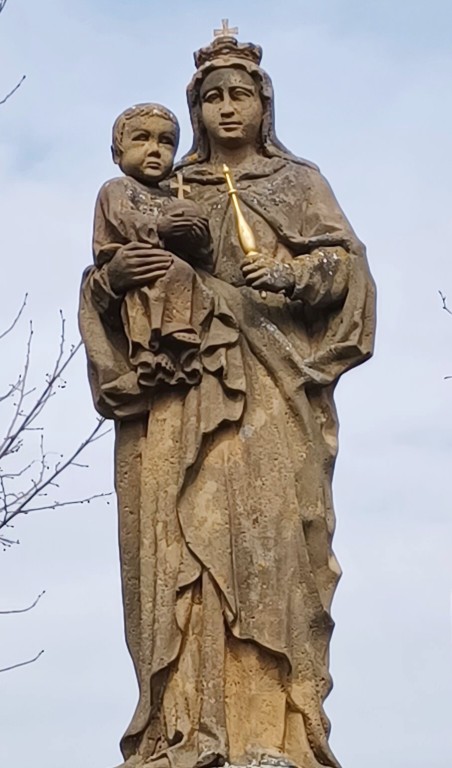 023  Detail