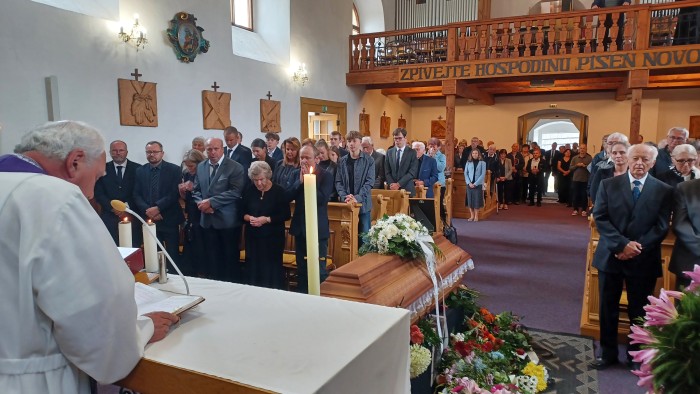 06  Obřad Poslední rozloučení