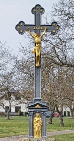 074  Detail