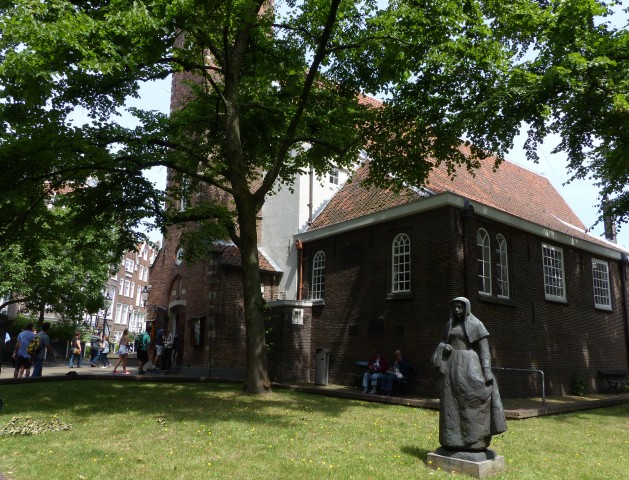 085  Kostel