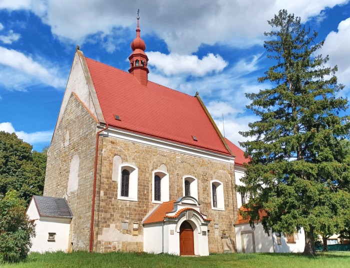09  Libčany - kostel Nanebevzetí Panny Marie