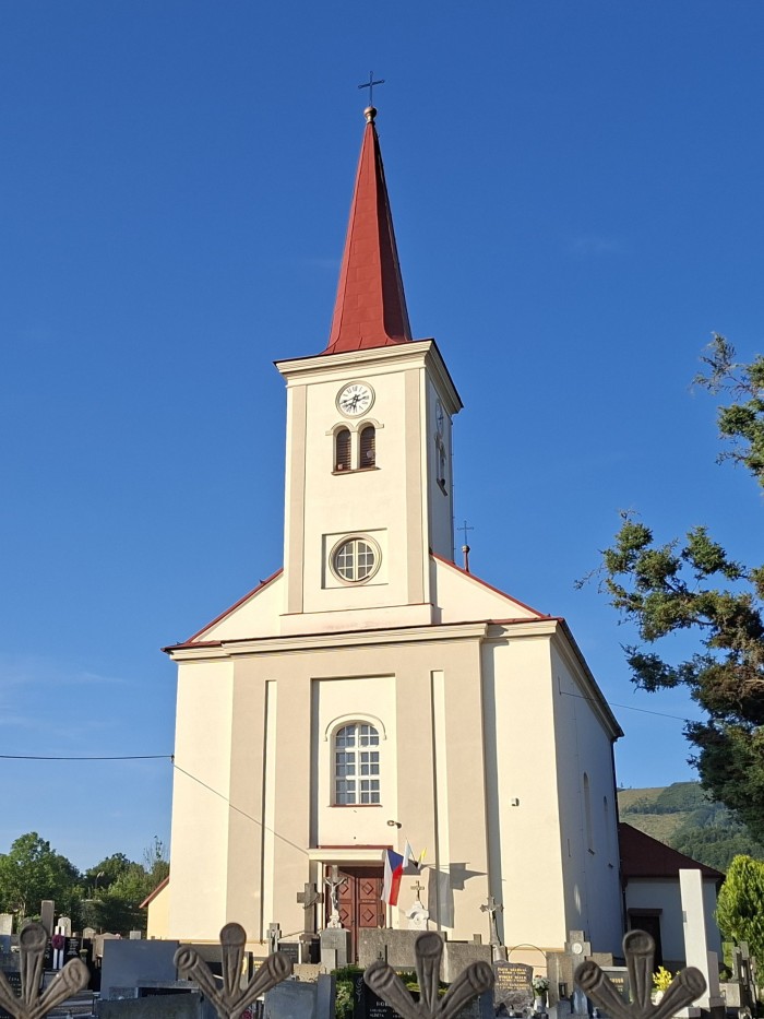 10  Kunčice - kostel sv. Maří Magdalény