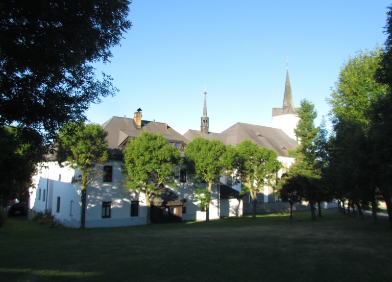 Kostel a Centrum