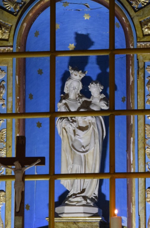 11  Socha Panny Marie