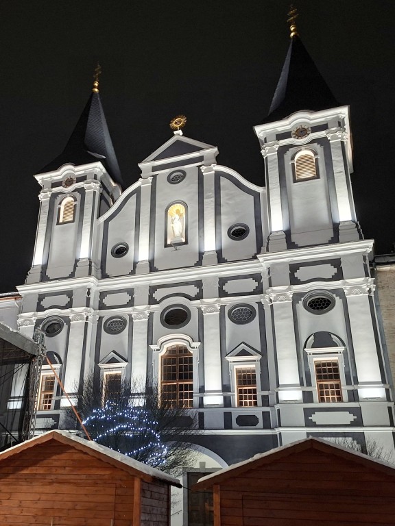 12  Kostol Obrátenia svätého Pavla