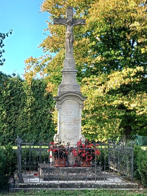 13  Habřina - kříž