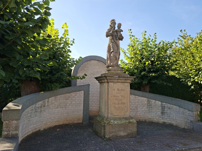 13  Socha sv. Antonína Paduánského