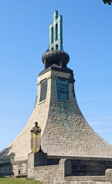 14  Detail