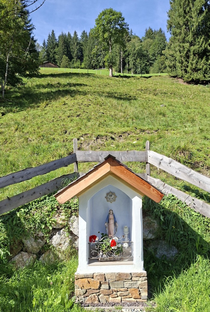 14  Kaplička