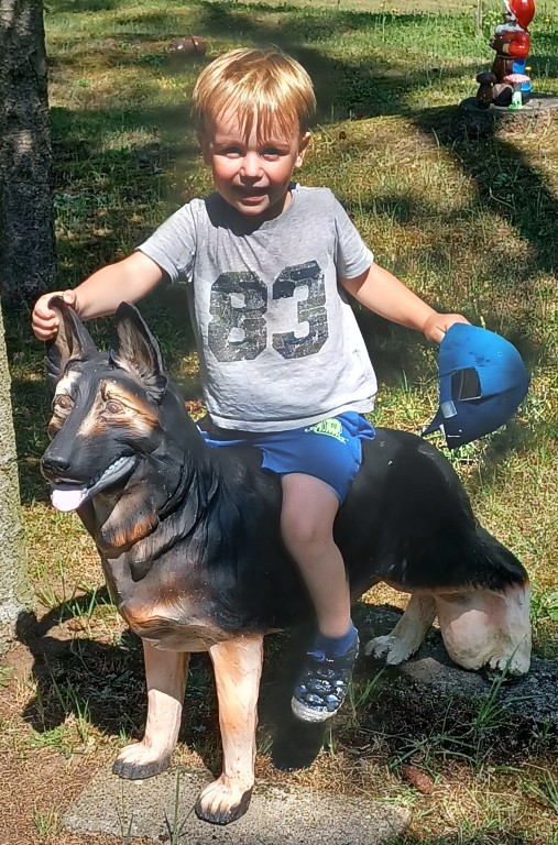 15  Lukášek sám