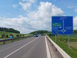 16  Cestou přes dálnici