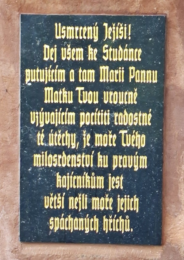 19  Nápis
