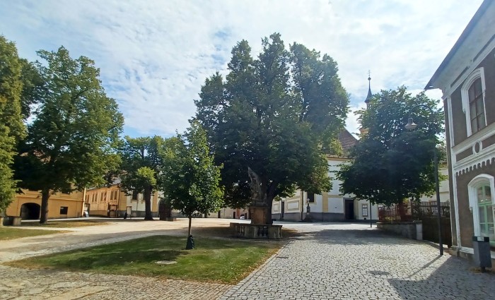 20  Trčkovo náměstí