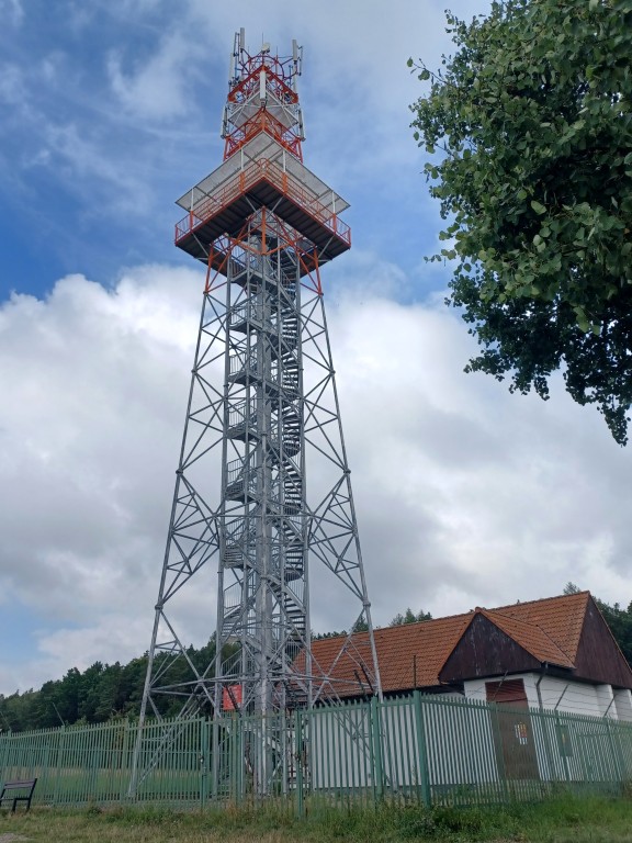 24  Rozhledna Hořický chlum