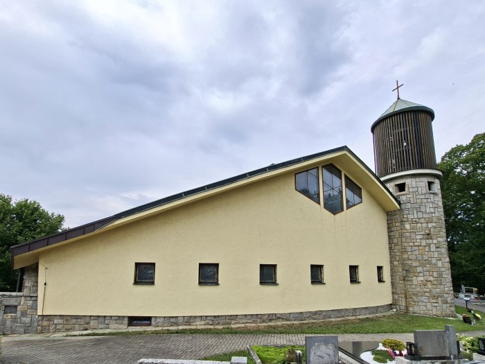 28  Kostel sv. Mikuláše
