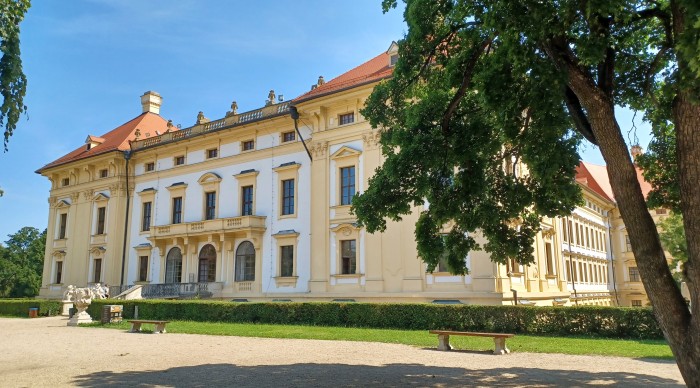 31  Zámek