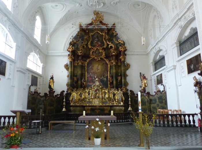 31  Hlavní oltář