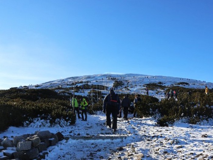 33  Cestou k vrcholu