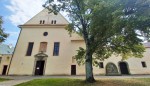 34  Klášterní kostel Narození Páně