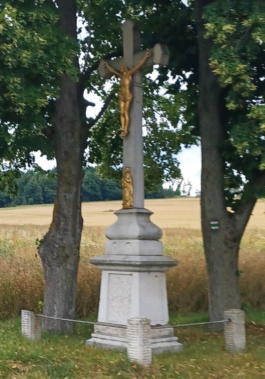 41  Kříž