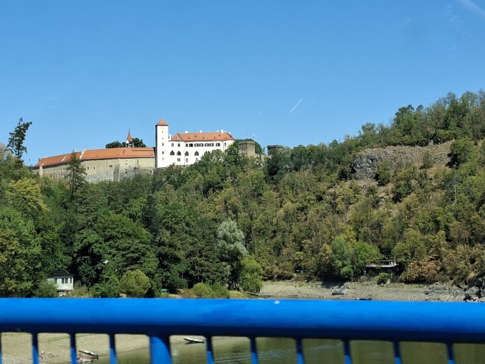 43  Cestou do mlýna - hrad Bítov