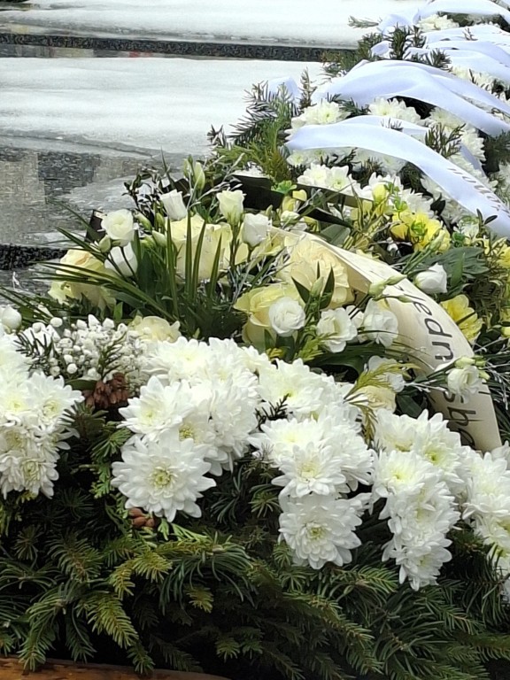 44  Život věčný dej mu Pane...