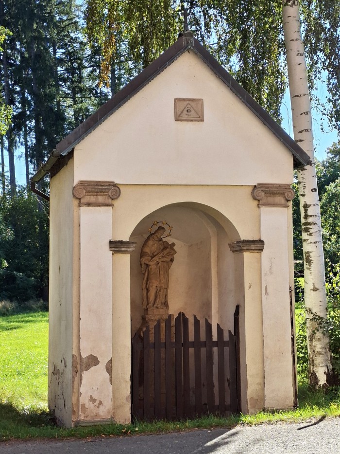 54  Martínkovice - kaplička