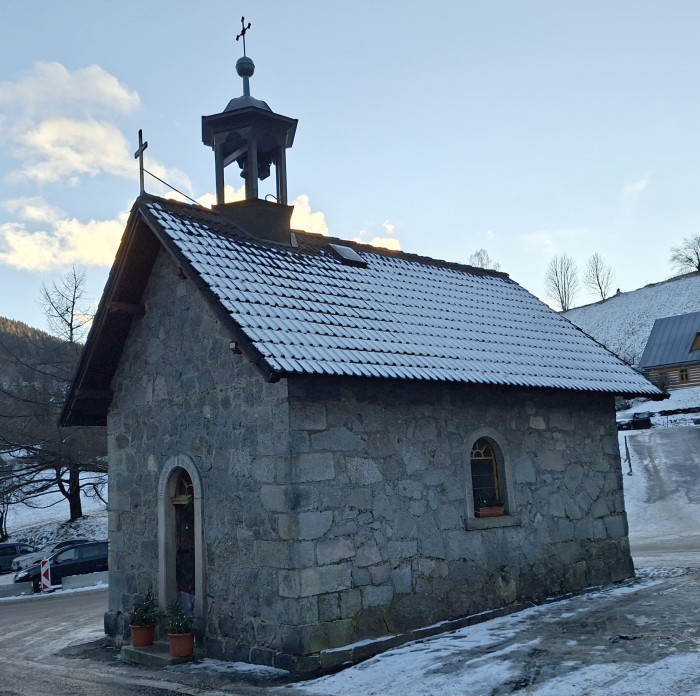 57  Kaple Panny Marie na parkovišti