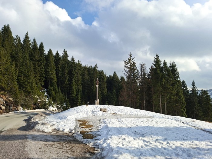 69  Mariánský sloup Královna hor
