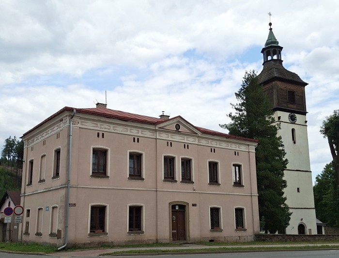 75  TU 2 - kostel sv. Václava (1990-92)