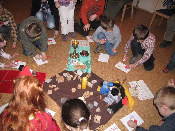 28  Nalepování symbolů