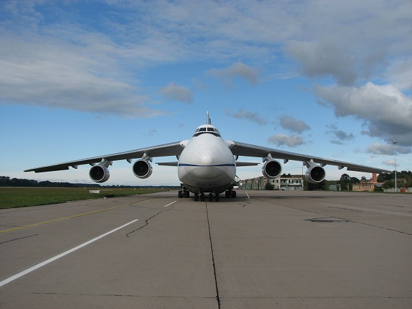 2008 08 Antonov 124