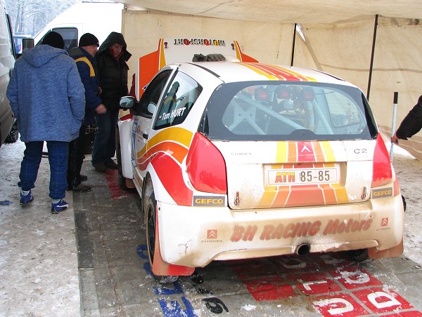 32  V boxu 