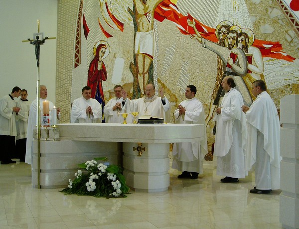 15  Eucharistie