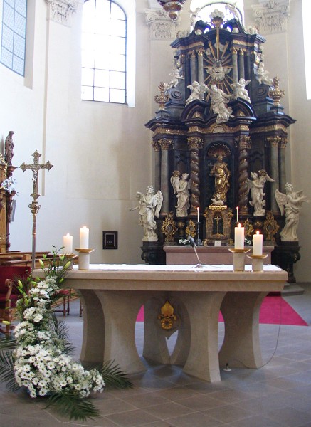 05  Presbytář  