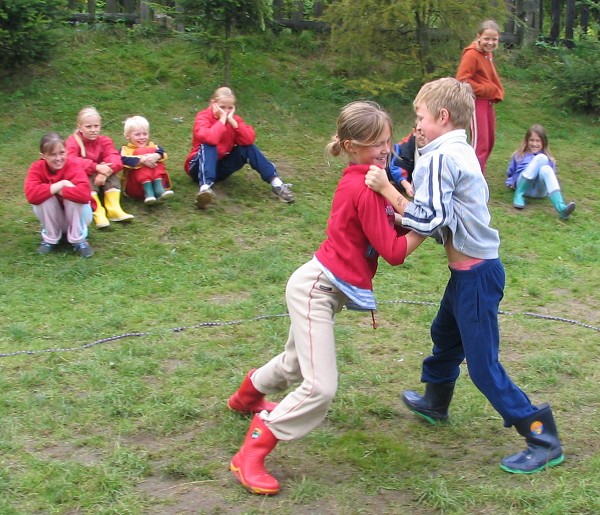 35  Souboj sourozenc